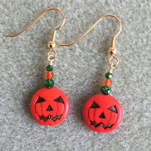 Halloween Jack O’Lantern Beaded Earrings #1